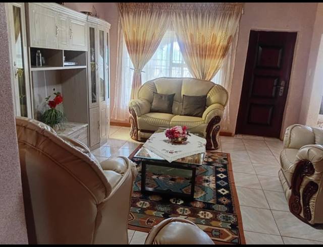 2 BEDROOM PROPERTY TO RENT IN MOKOPANE CENTRAL